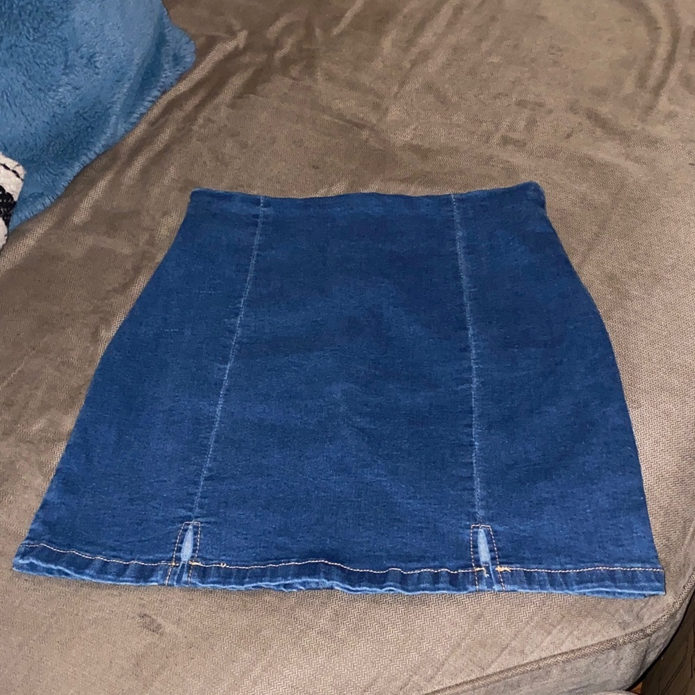 SHEIN Blue Denim Mini Skirt - Front Seam A-Line